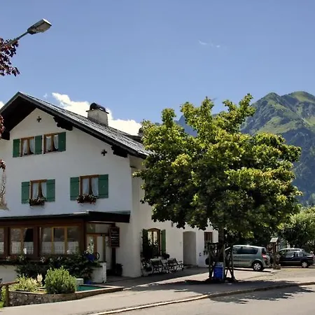 Gastehaus Linder Mittelberg