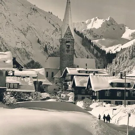 Gastehaus Linder Appartement Mittelberg